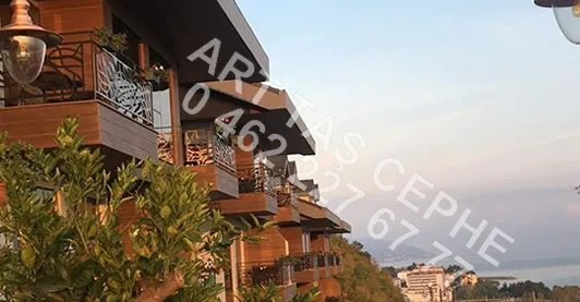 Peerles Resort Otel